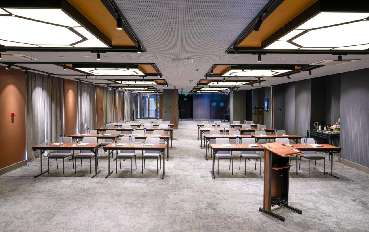 Radisson Blu Aurum Hotel, Brașov Exterior foto Meeting room