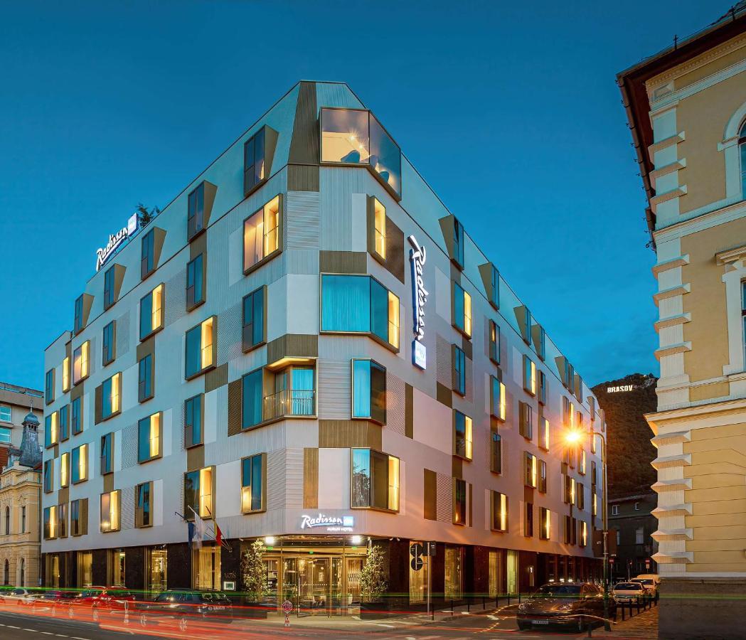 Radisson Blu Aurum Hotel, Brașov Exterior foto The Hotel